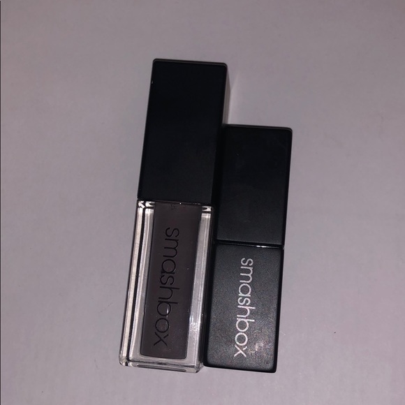 Smashbox Matte Grey Lipstick Duo - Picture 4 of 5